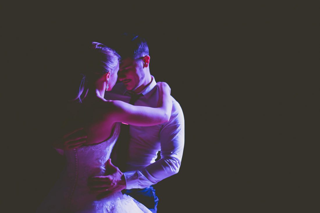 ouverture du bal pendant la soiree de ce mariage